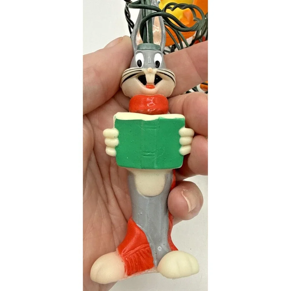 Vintage Minami Looney Tunes Holiday 10 Lights Set, Taz, Bugs, Tweety, Sylvester